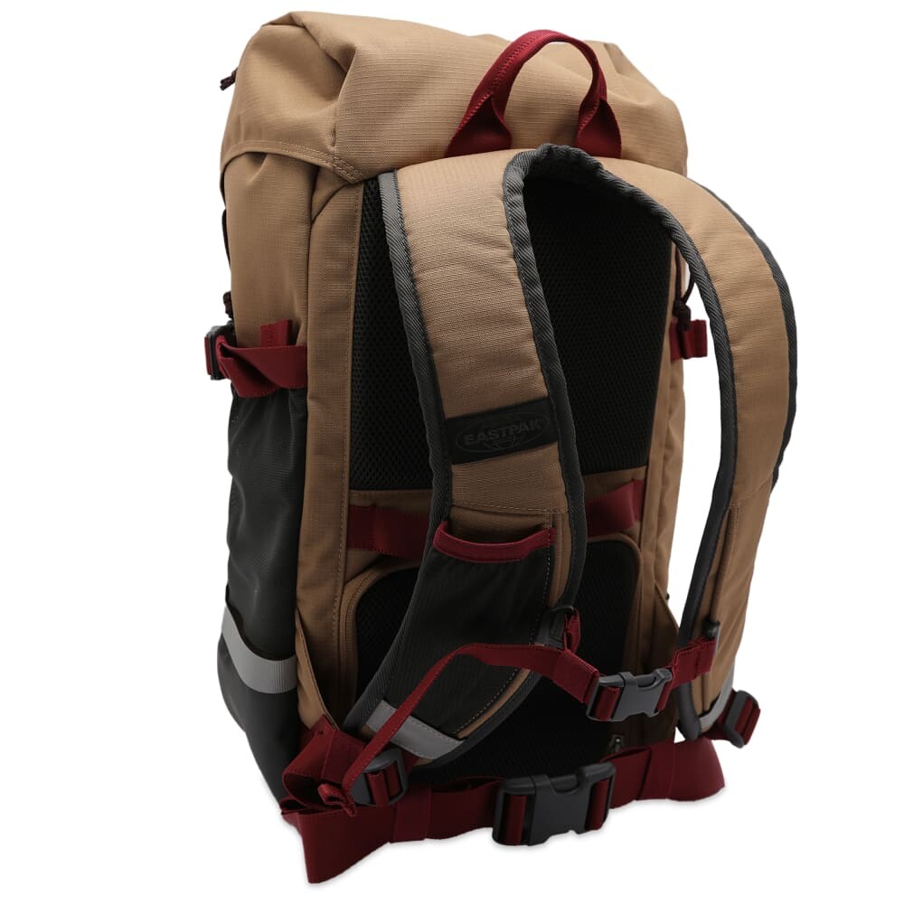 

Рюкзак Eastpak Out Camera Pack