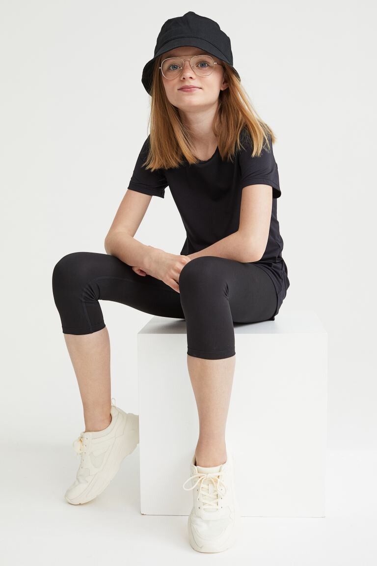 

Тренировочные леггинсы капри H&M