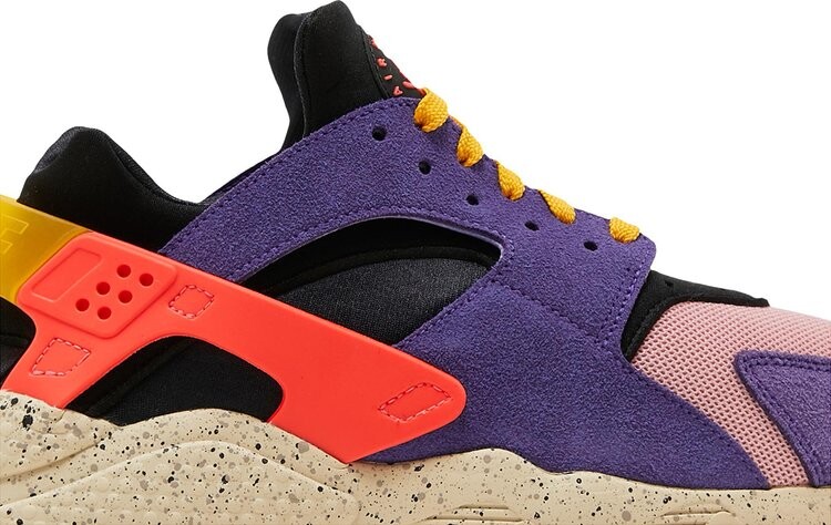 Nike size x Air Huarache ACG CDEK.Shopping