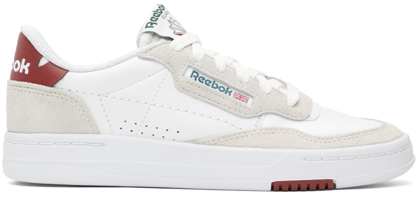 

Белые кроссовки Court Peak Reebok Classics