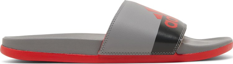 

Сандалии Adidas Adilette Comfort Slide 'Vivid Red Grey', красный