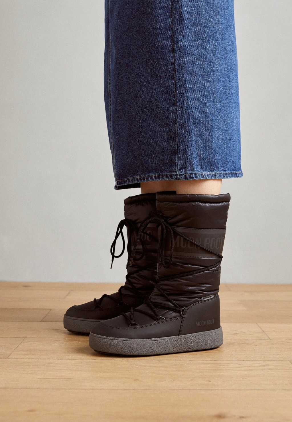 

Зимние ботинки Ltrack High Wp Moon Boot, черный