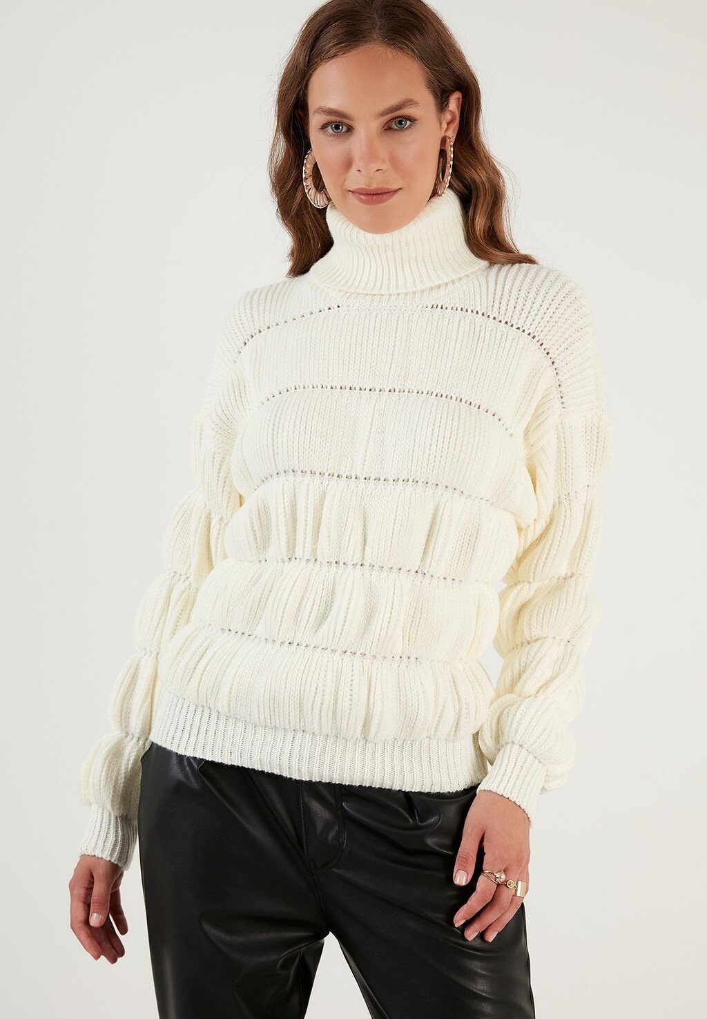 

Свитер LELA Regular Fit, светло-бежевый, Бежевый;серый