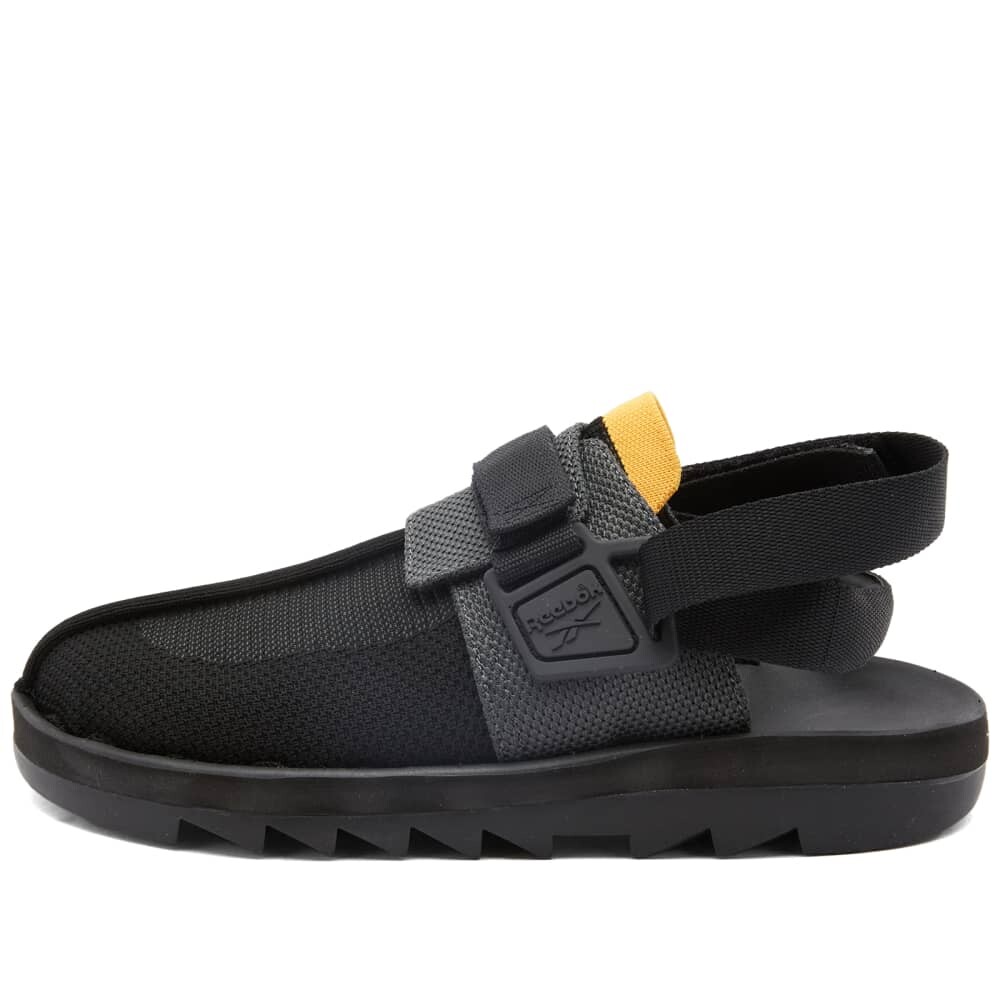 

Кроссовки Reebok Beatnik, черный