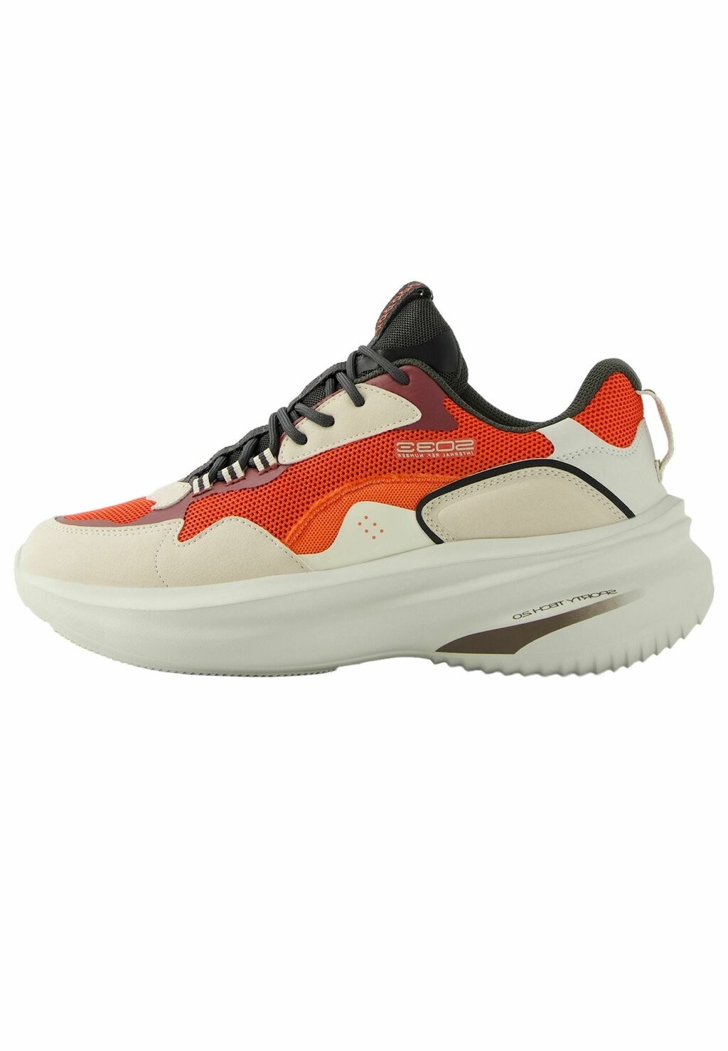 

Низкие кроссовки Technical Pieces Bershka, цвет orange off white