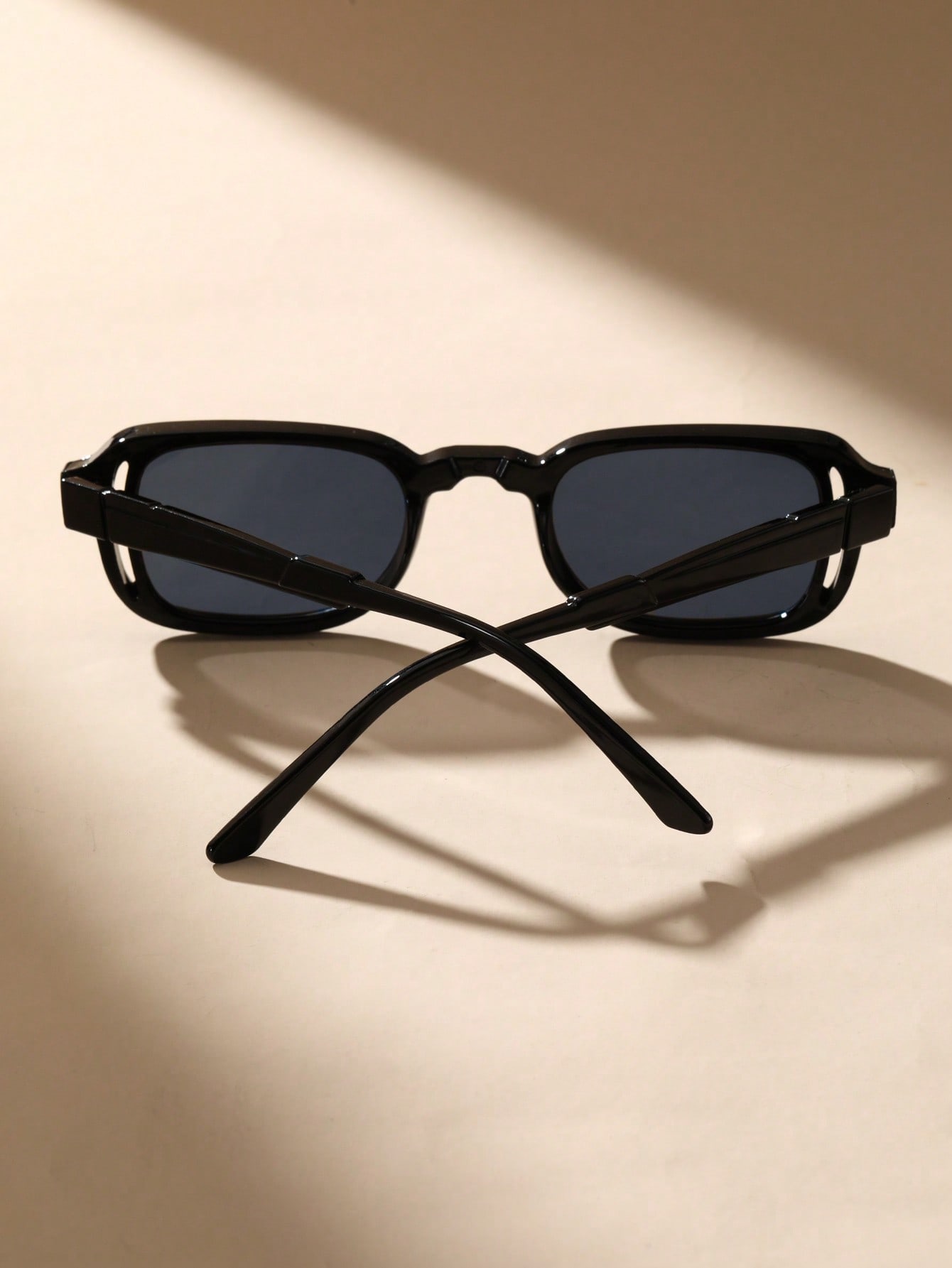 1 пара женских модных солнцезащитных очков с черепаховым узором в геометрической оправе для повседневного украшения фото