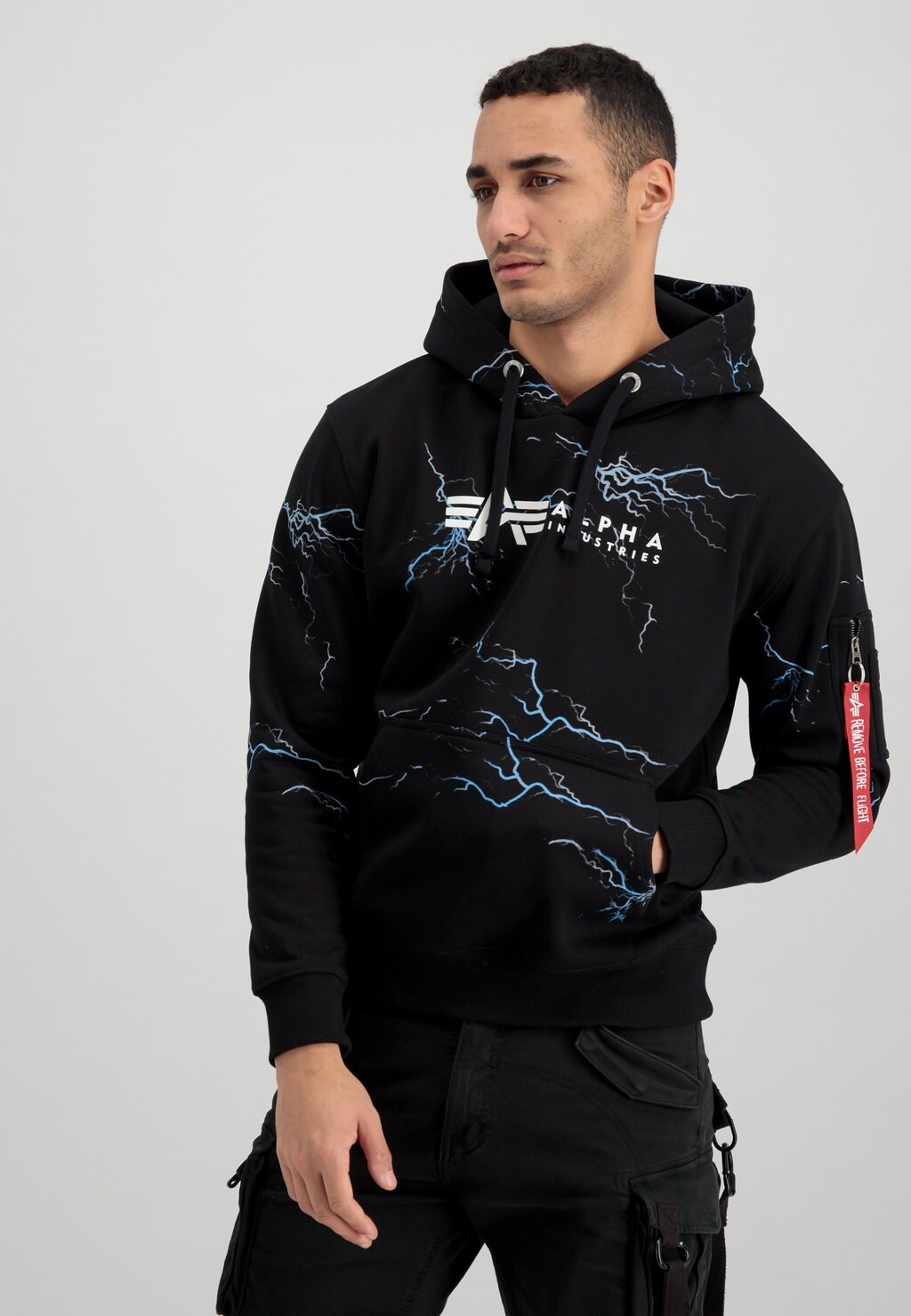 

Толстовка Alpha Industries, цвет black white