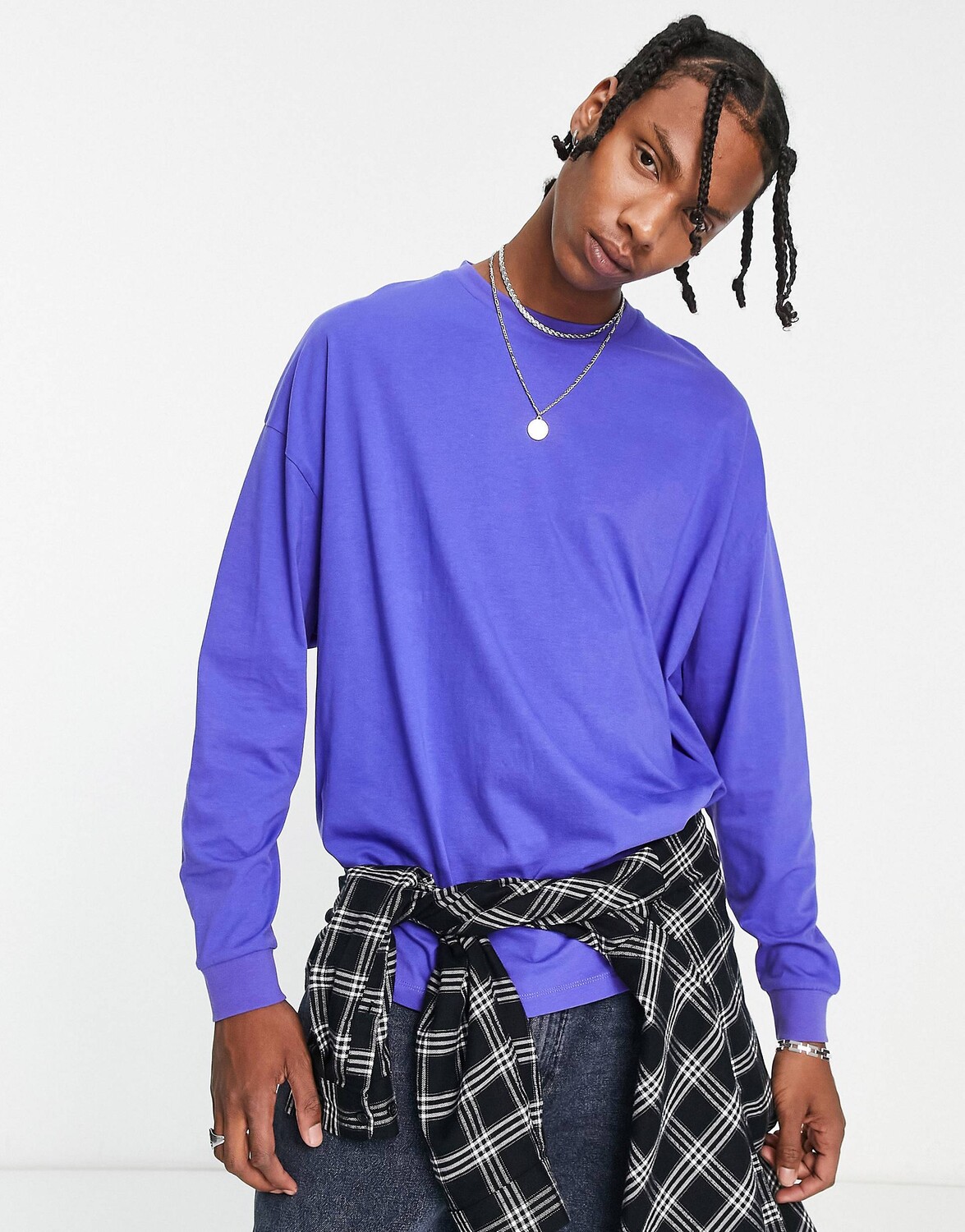 

Синяя футболка оверсайз с длинными рукавами ASOS DESIGN