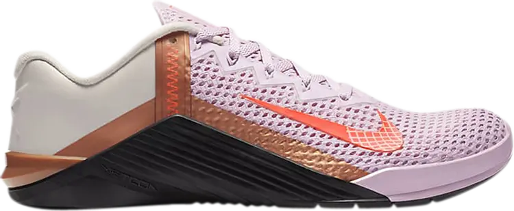 

Кроссовки Nike Wmns Metcon 6 'Light Arctic Pink Copper', розовый