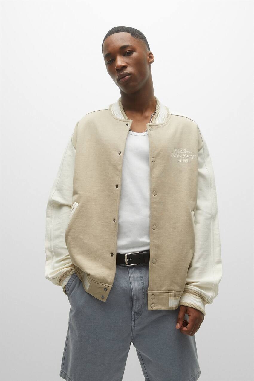 

Студенческая куртка-бомбер Pull&Bear, песочный