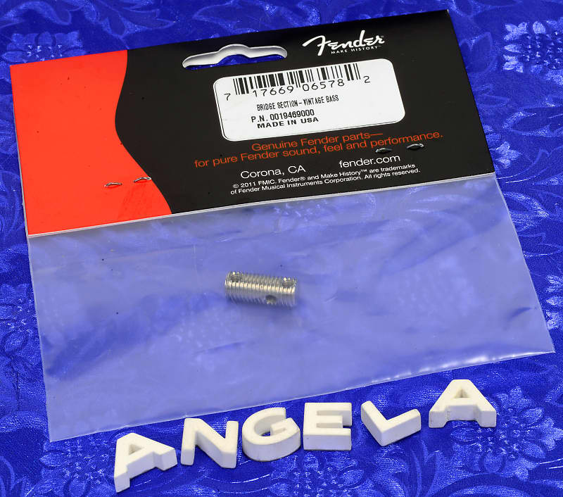 Седло Fender Vintage с резьбой для бас-бриджа, 0019469000 Fender '50s-'60s Style Threaded Bass Bridge Saddle 001-9469-000 - фото