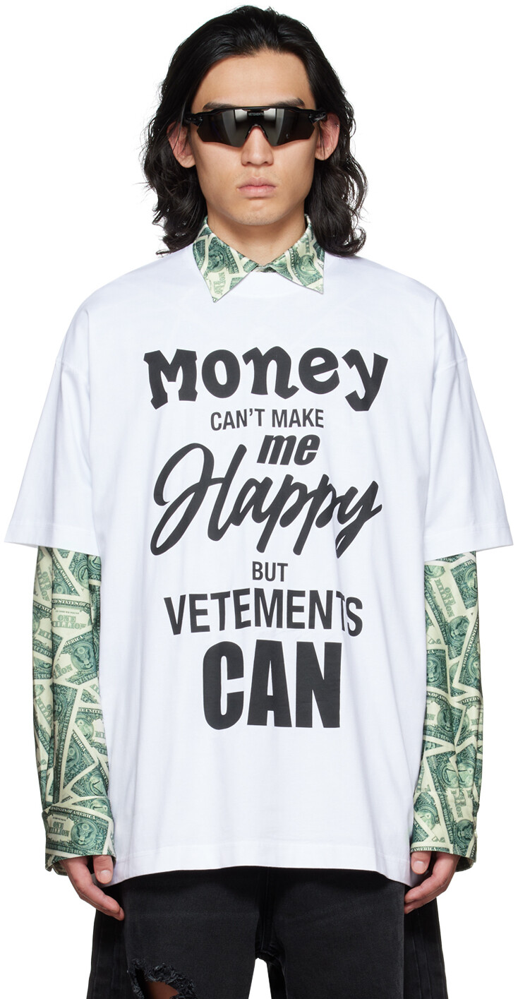 

Белая футболка с надписью «Деньги» VETEMENTS