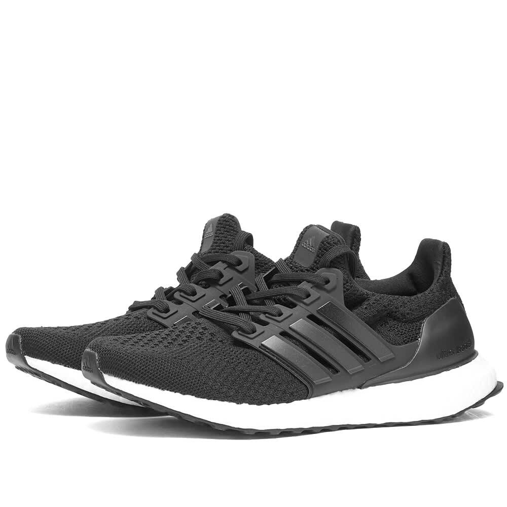 

Кроссовки Adidas Ultraboost 5.0 DNA