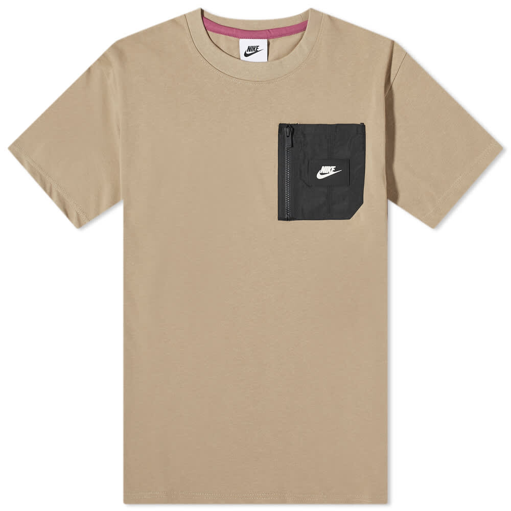 

Футболка Nike Pocket Tee