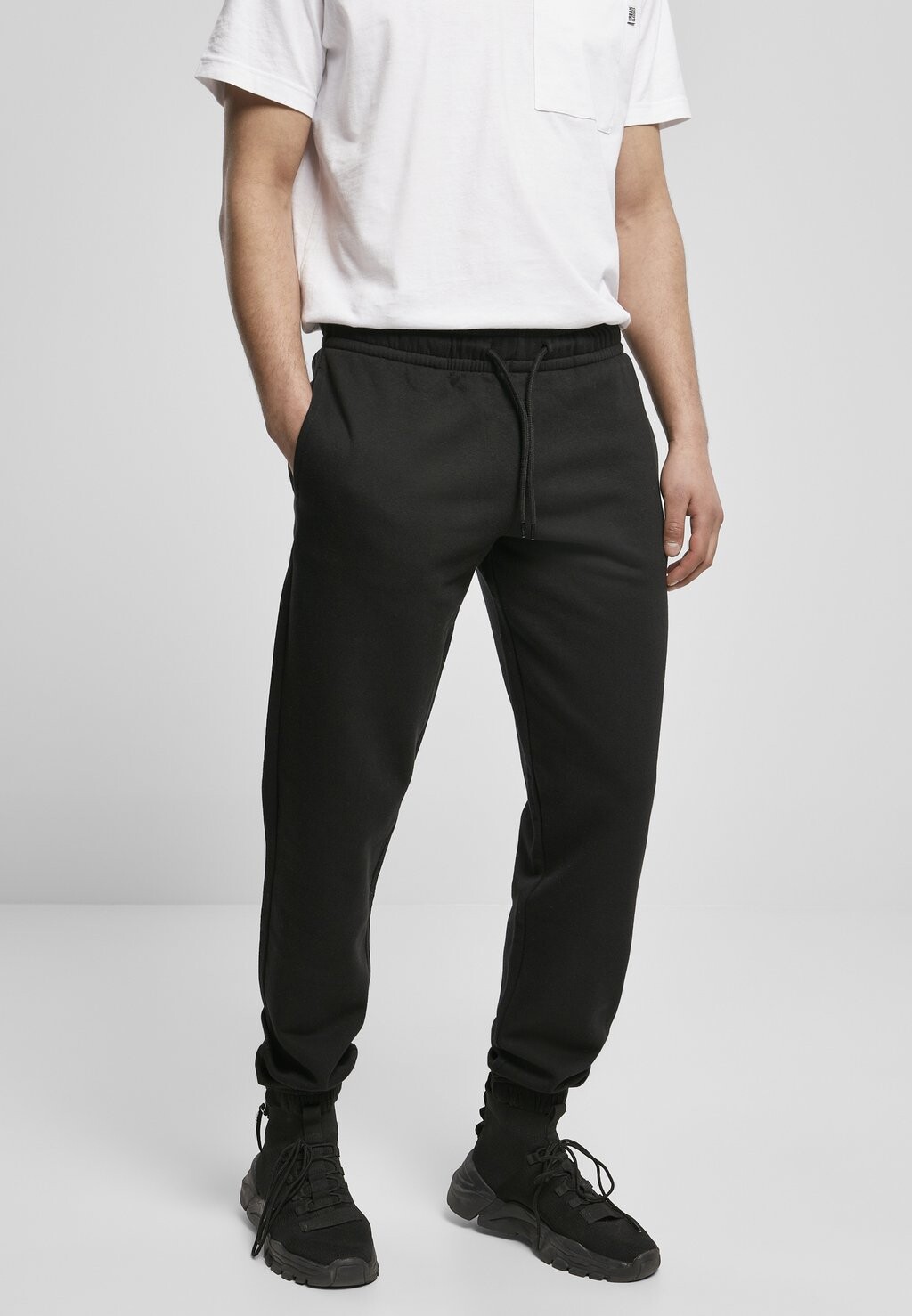 

Спортивные брюки Urban Classics, черные