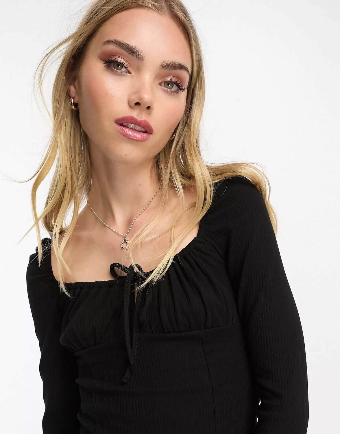 

Черное платье миди с длинными рукавами и пышными рукавами Miss Selfridge, Черный