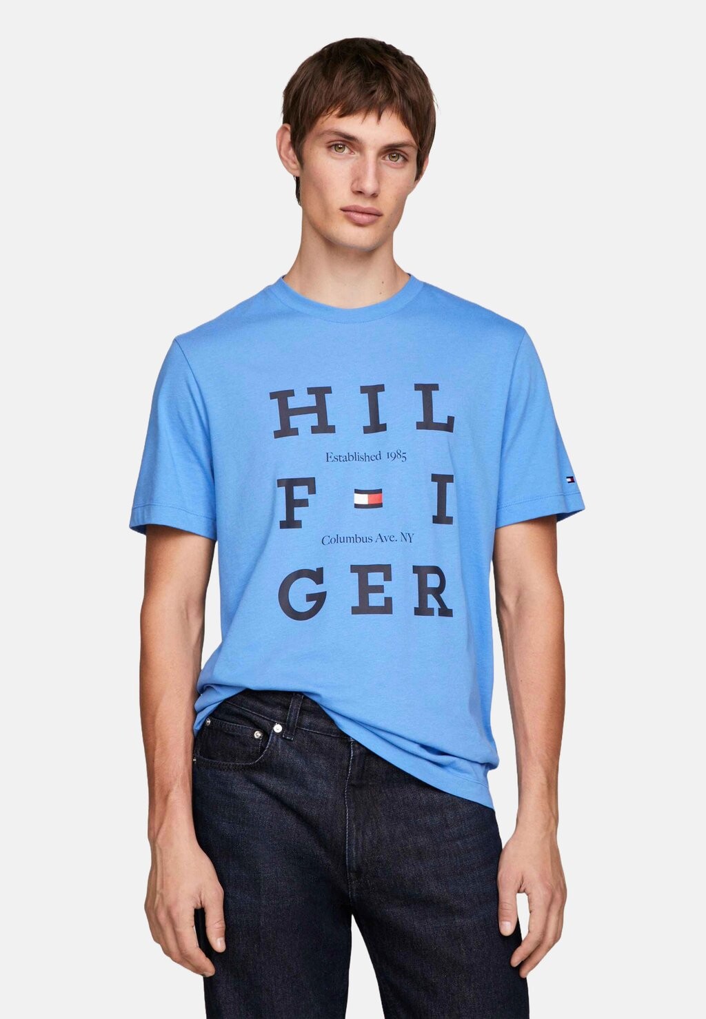 

Футболка с принтом BOX FLAG LOGO Tommy Hilfiger, цвет blue spell