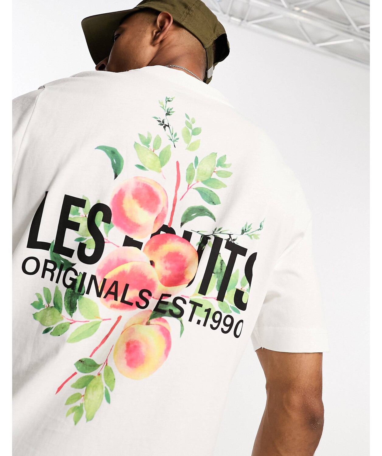 

Белая футболка свободного кроя с принтом фруктов на спине Jack & Jones Originals, Белый