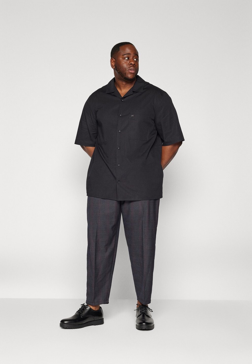

Тканевые брюки TRAVIS PANTS PLUS Redefined Rebel, разноцветный