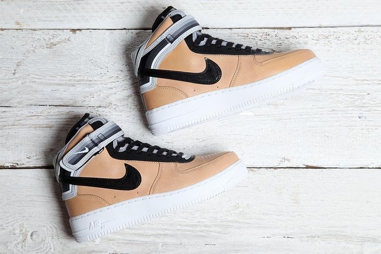 Nike air force 2025 1 mid sp tisci