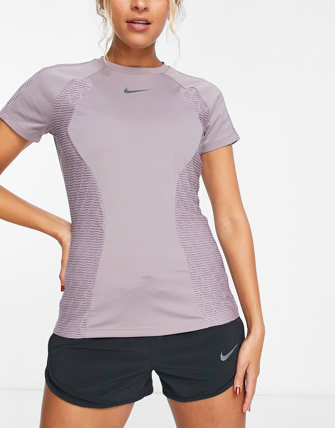 

Фиолетовая футболка Nike Running Run Division Dri-FIT ADV, Фиолетовый