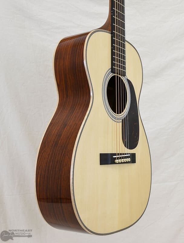 

С.Ф. Акустическая гитара Martin Custom Shop Cocobolo "Inspired By" 0-28 Style #2 C.F. Martin Shop Cocobolo "Inspired By" 0-28 Style Guitar #2