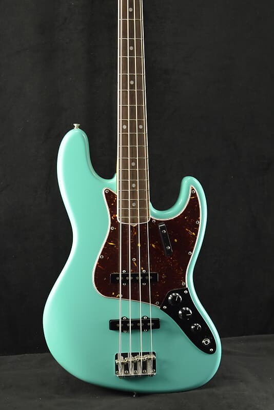 

Fender American Vintage II 1966 Jazz Bass Палисандр Накладка на гриф Морская пена Зеленая American Vintage II 1966 Jazz Bass Rosewood Fingerboard Sea F...