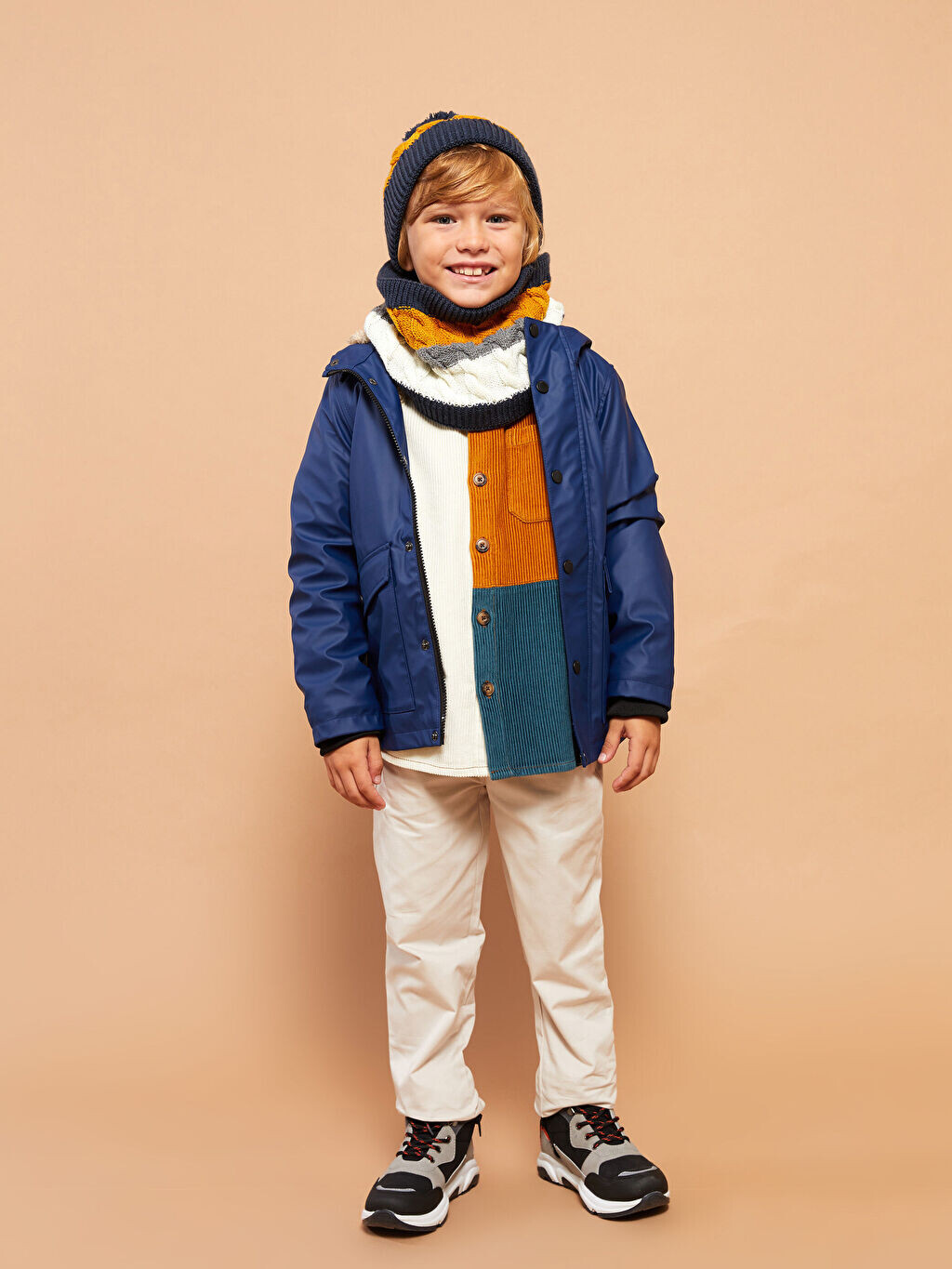 

Базовые брюки для мальчиков с эластичной резинкой на талии LCW Kids