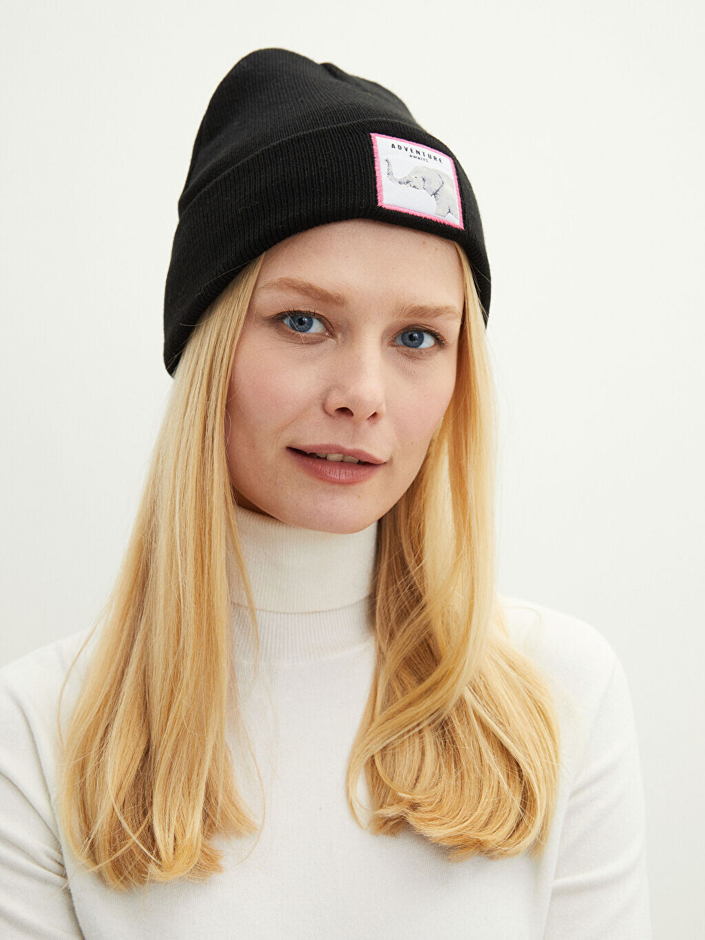 

Tag Detailed Women's Knitwear Beanie LCW Accessories