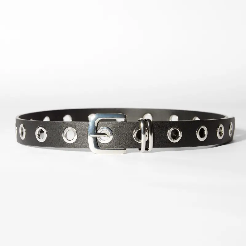 

Ремень Bershka Faux Leather With Eyelets, черный