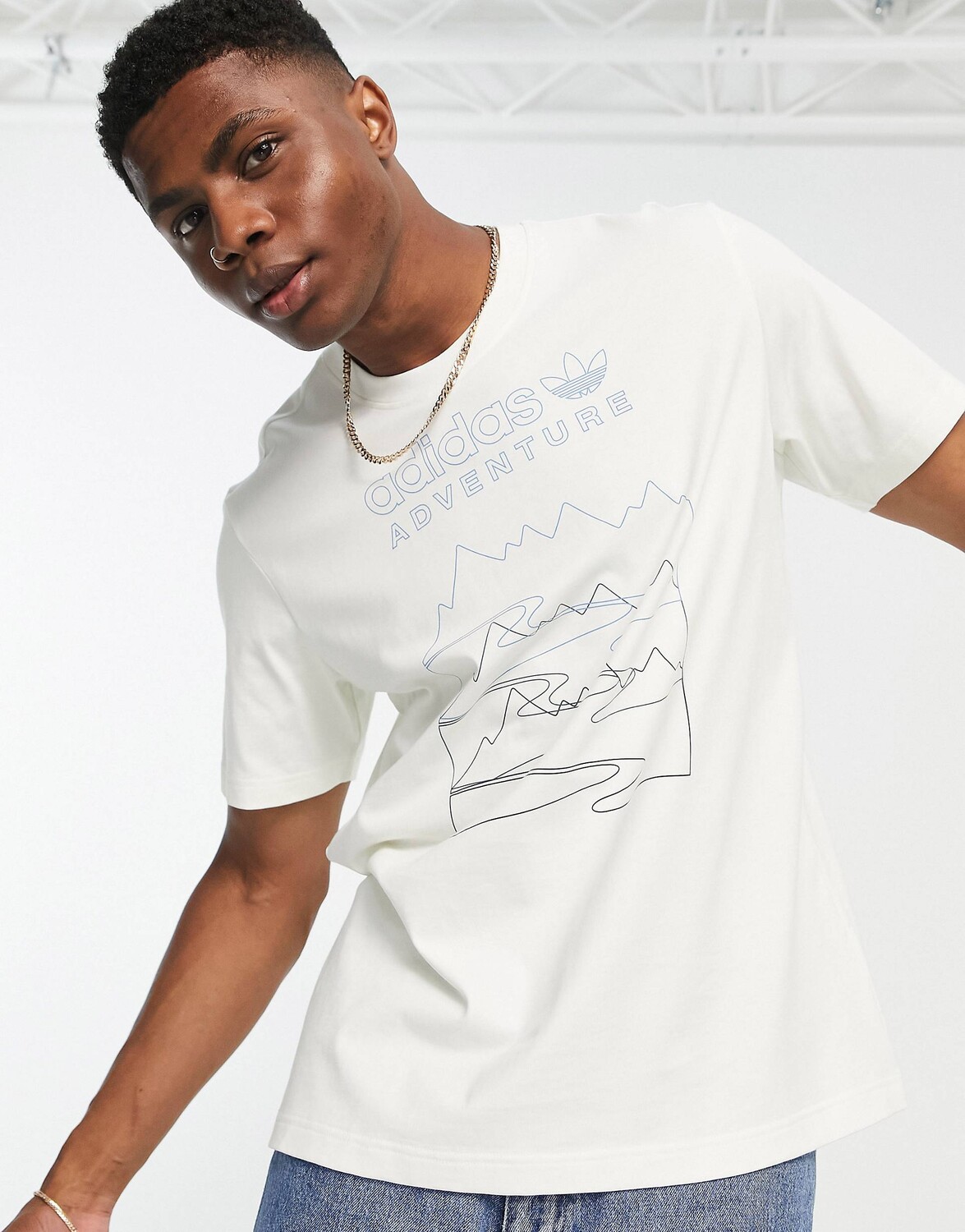

Белая футболка adidas Originals Adventure Mountain