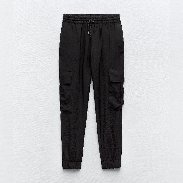 Брюки Zara Cargo With Elasticated Waistband, черный брюки zara cropped with elasticated waistband бежевый