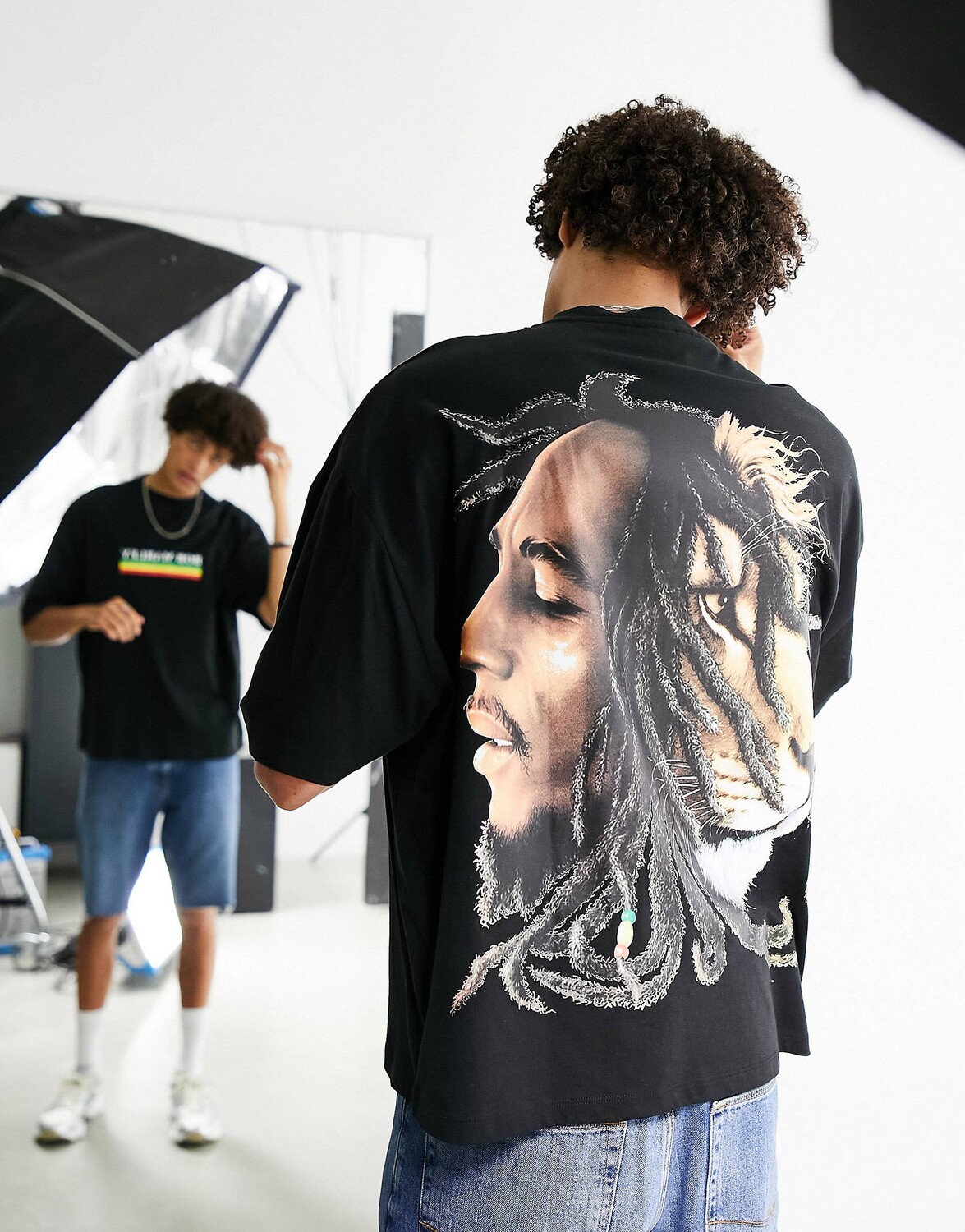 

Черная футболка оверсайз с принтом Bob Marley ASOS DESIGN
