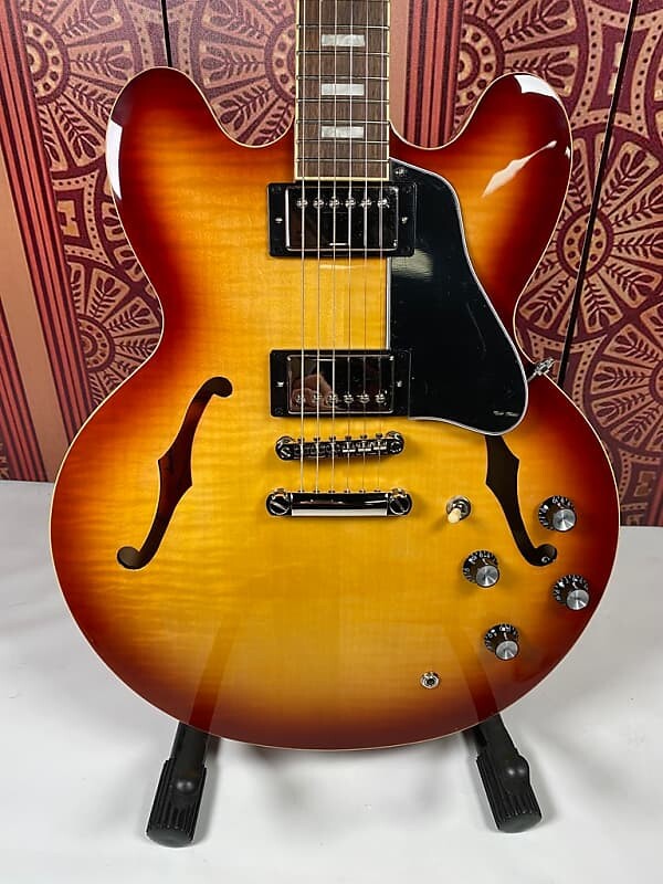 

Epiphone ES-335 Figured 2022 - Rasberry Tea Burst