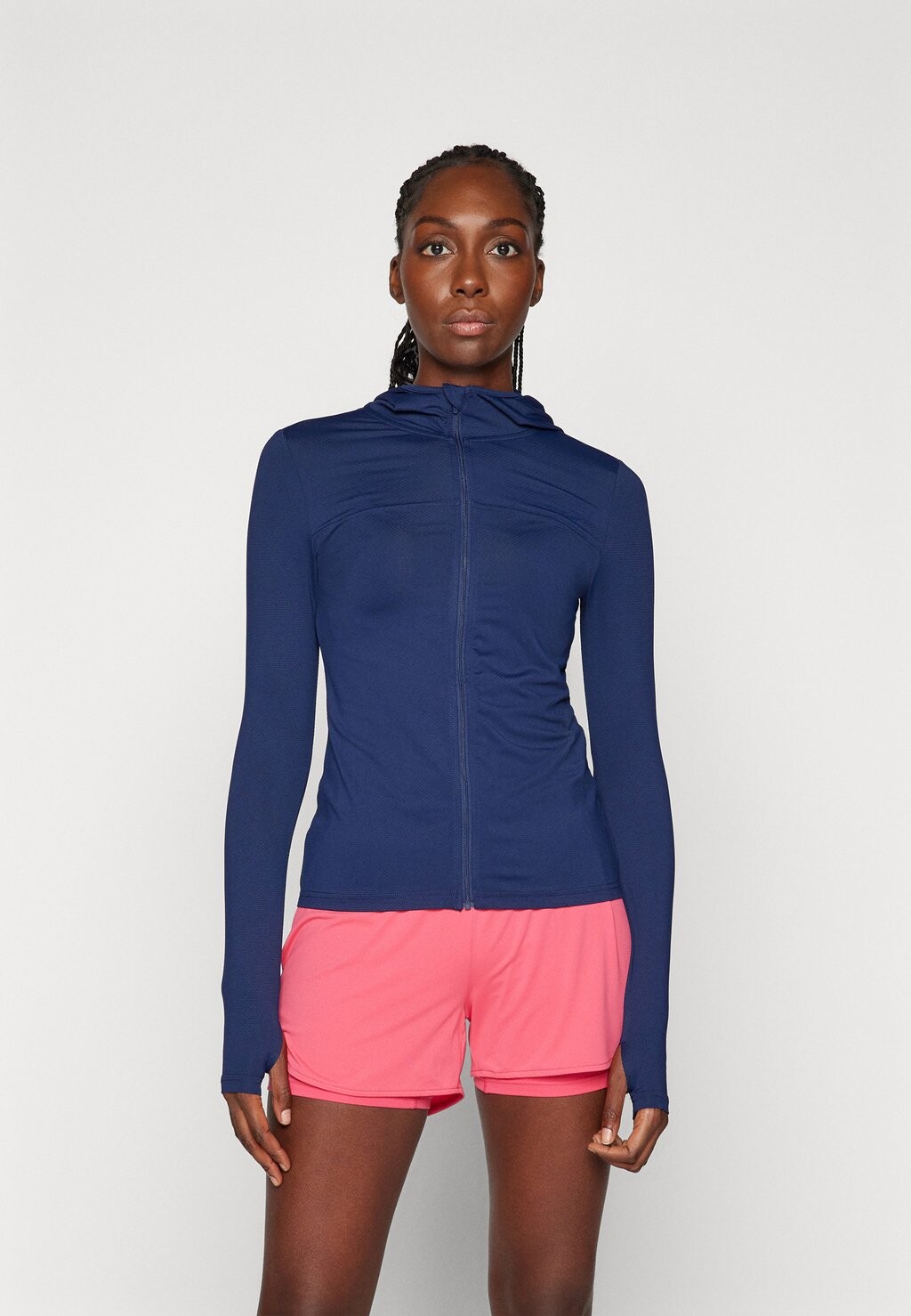 

Куртка тренировочная ONPMILA ZIP HOOD TRAIN ONLY Play, цвет maritime blue