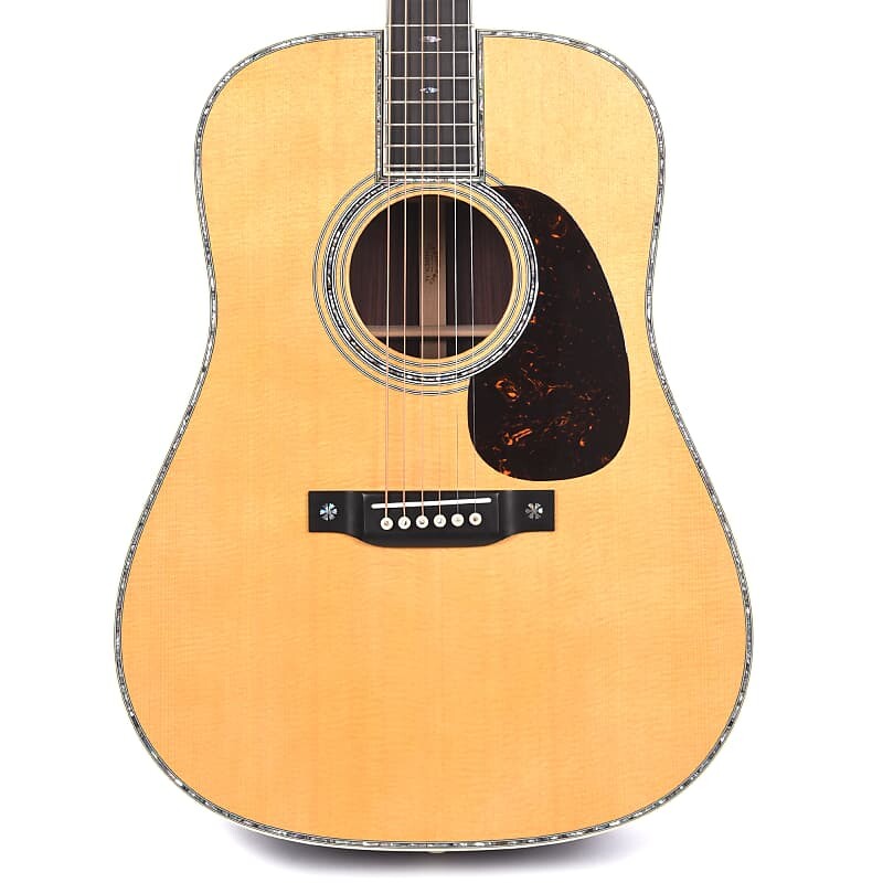 

Martin D-42 Natural (серийный номер M2679699)