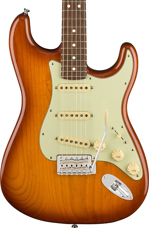 

Американский исполнитель Fender Stratocaster - Honey Burst Fender Guitars