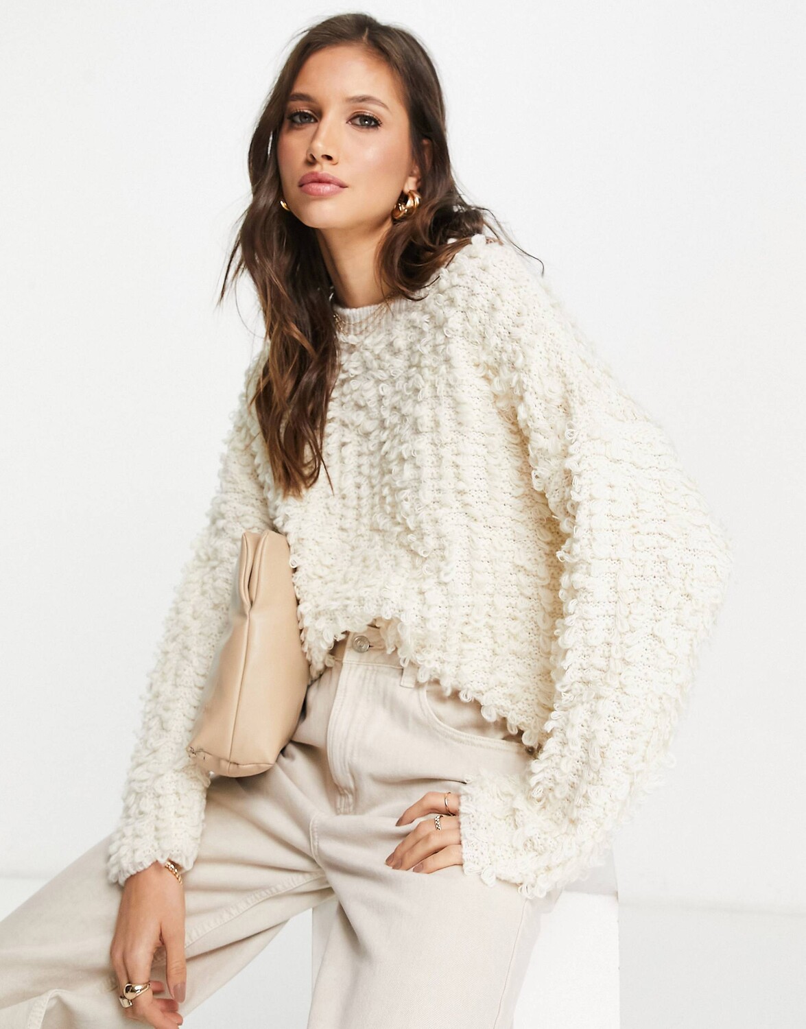 

Кремовый джемпер с петельками ASOS DESIGN, Бежевый