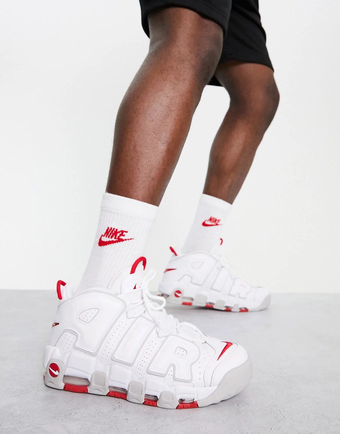 

Кроссовки Nike Air More Umtempo 96 Embroidery, белый, красный