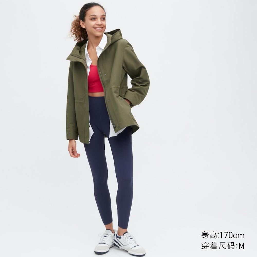 

Куртка Uniqlo водонепроницаемая, оливковый, Зеленый