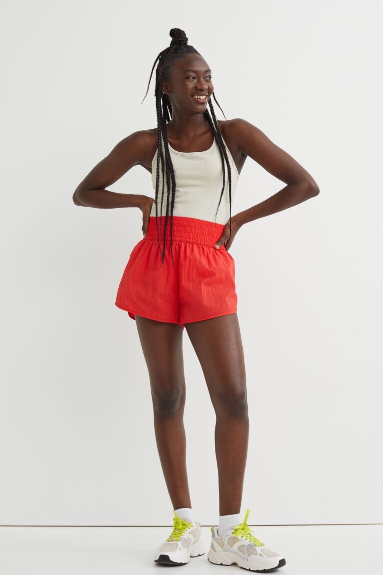 

Спортивные нейлоновые шорты H&M, огненно-красный