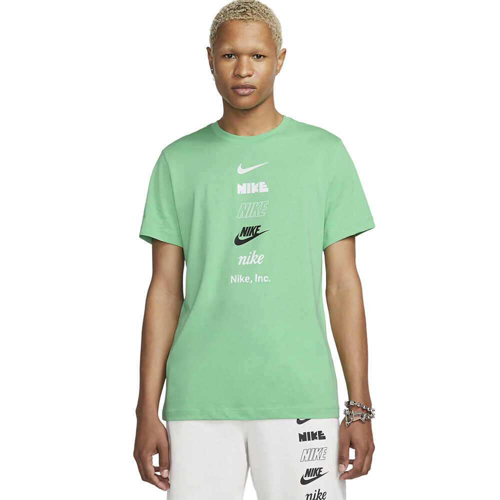 

Футболка Nike Sportswear, зеленый