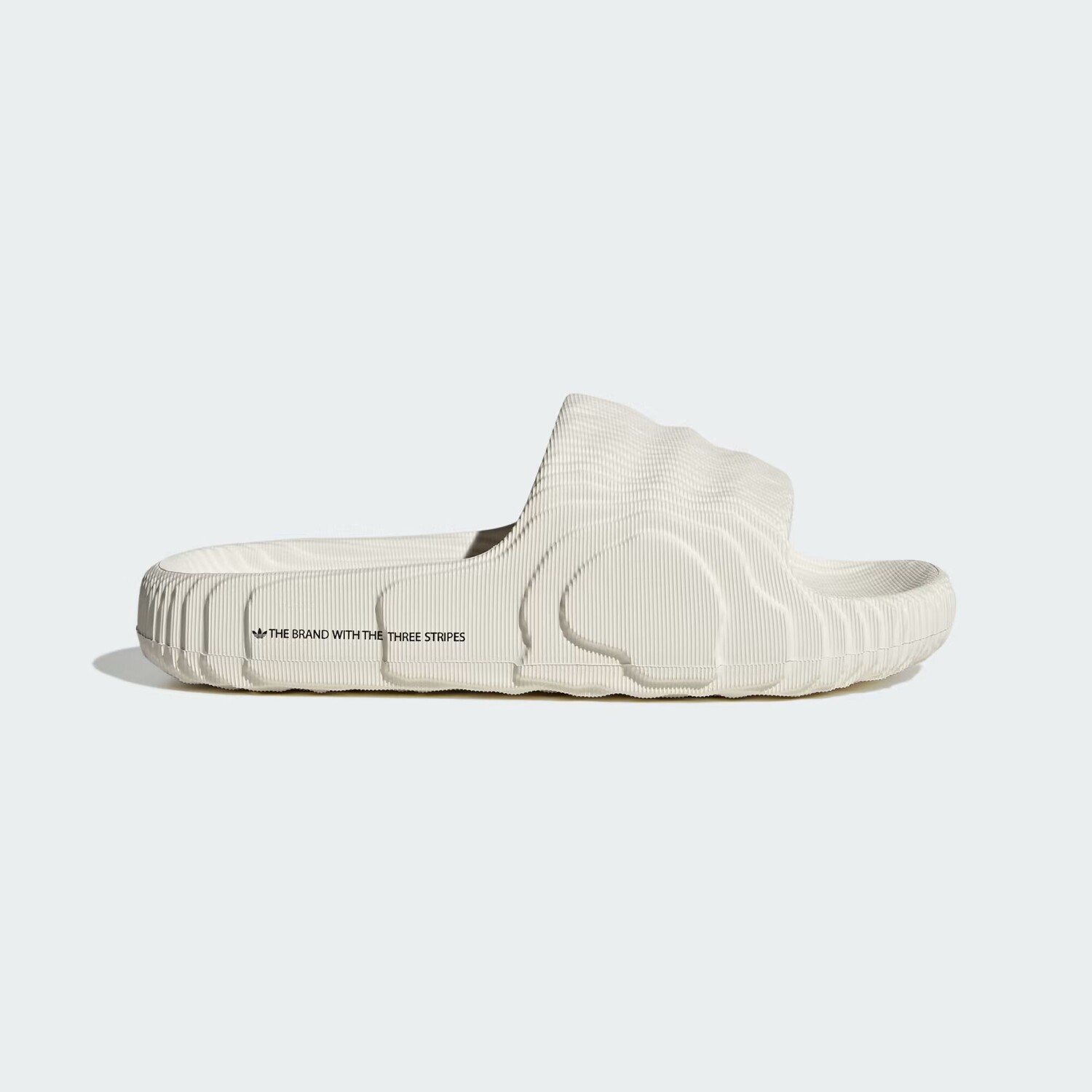 

Adilette 22 Шлепанцы Adidas, цвет Off White/Off White/Core Black