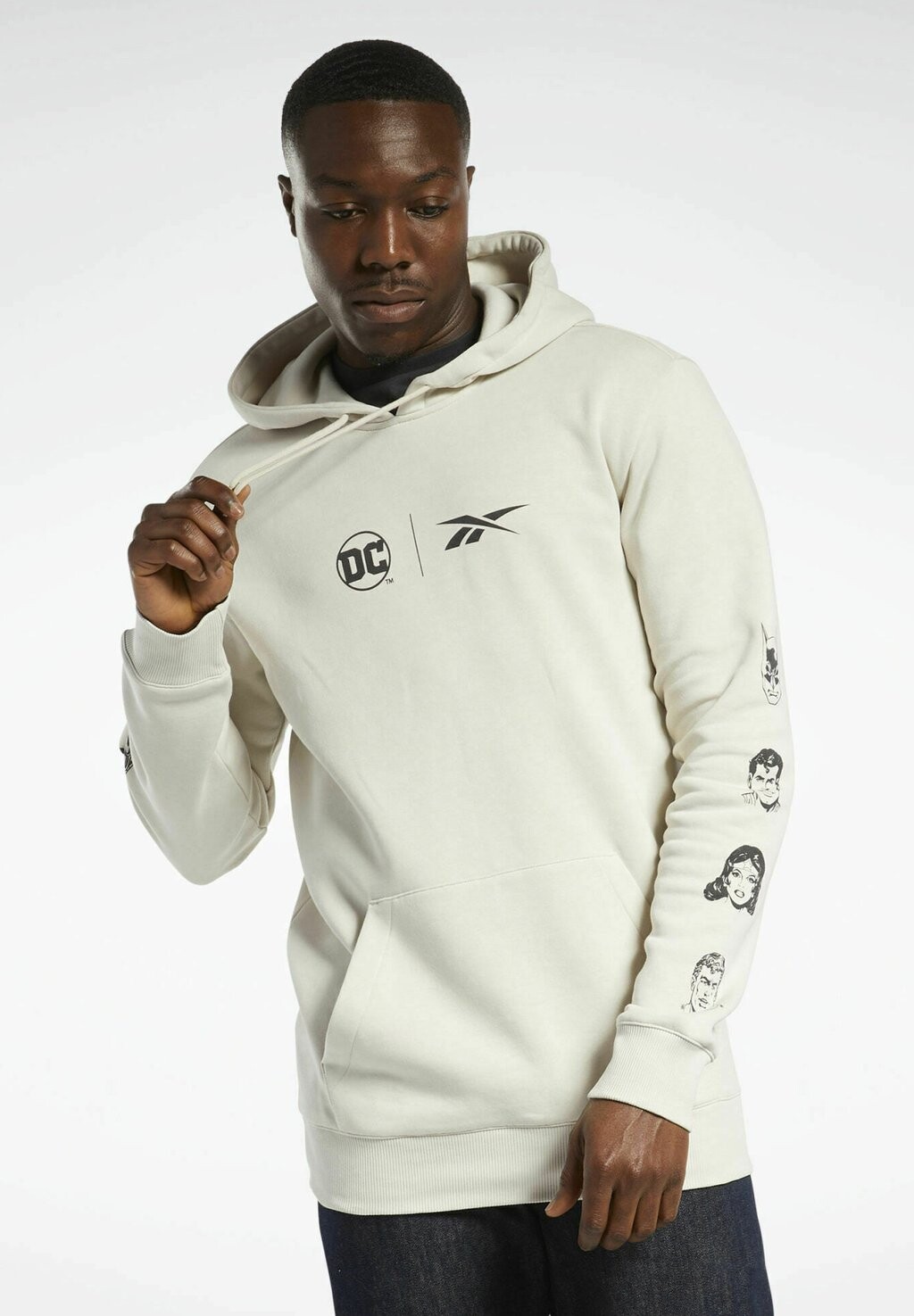 

Худи Reebok