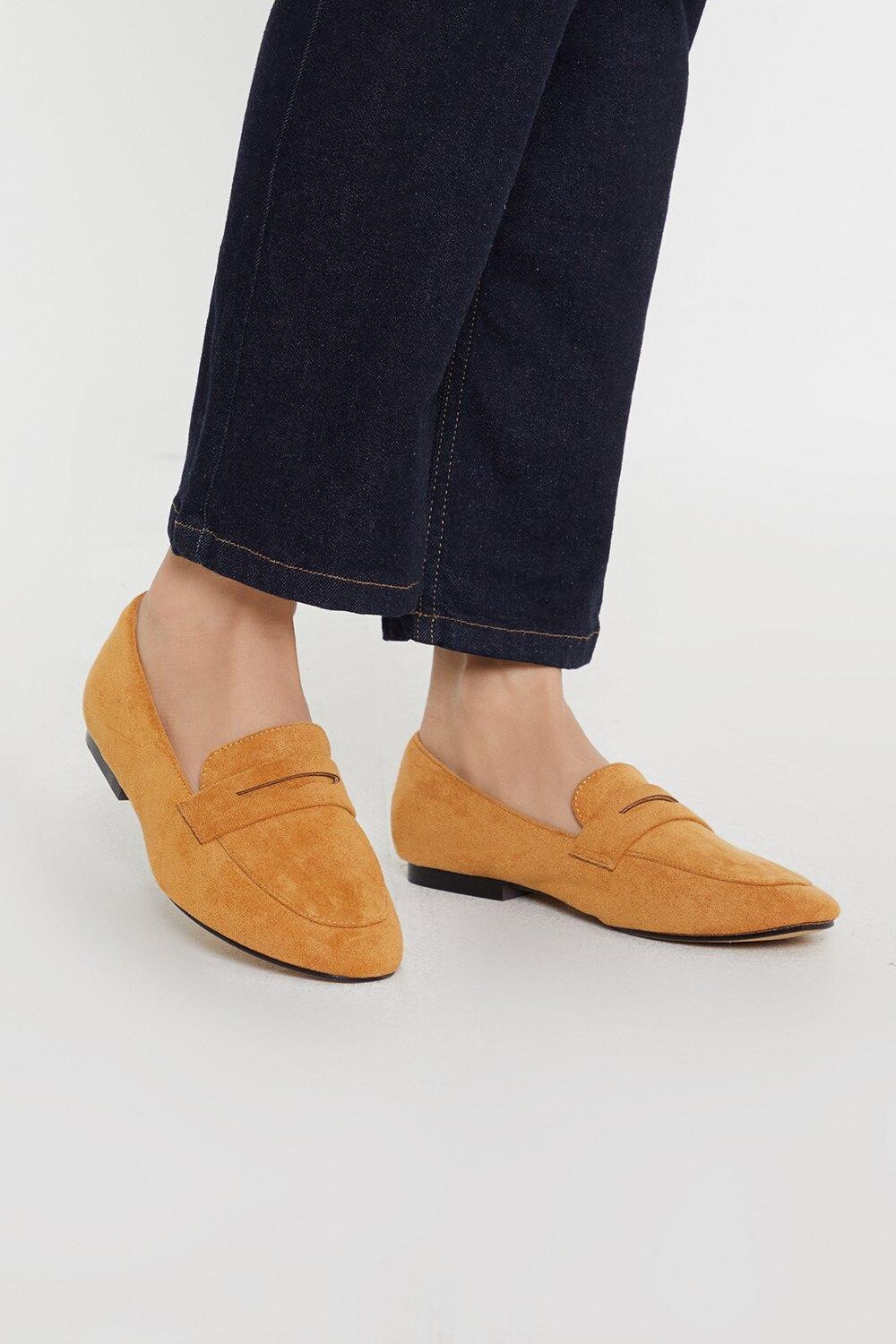 

Пенни-лоферы Leah с круглым носком Dorothy Perkins, бежевый