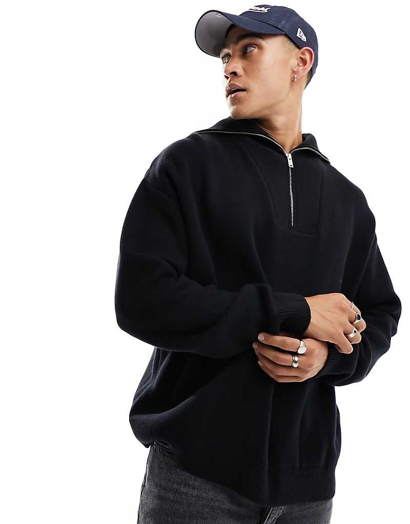 

Черный свитер Jack & Jones – с короткой молнией и высоким воротником