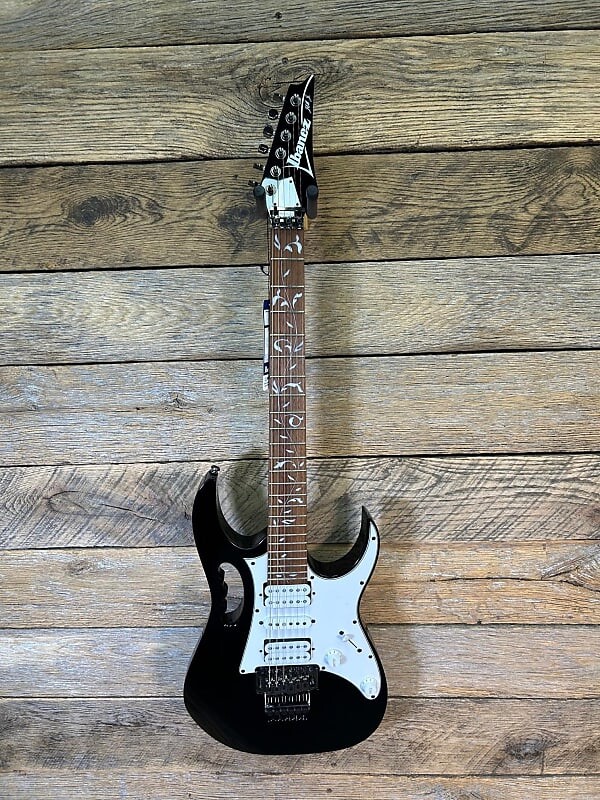 

Электрогитара Ibanez Steve Vai JEMJR BK Electric Guitar
