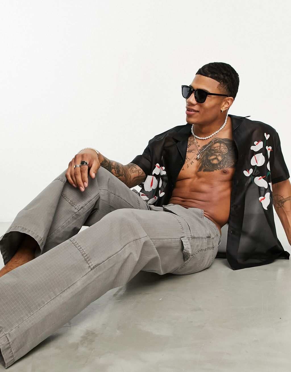 

Темно-серые брюки-карго из рипстопа ASOS DESIGN, Серый