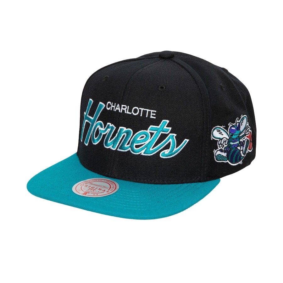 

Бейсболка Mitchell & Ness Charlotte Hornets, черный