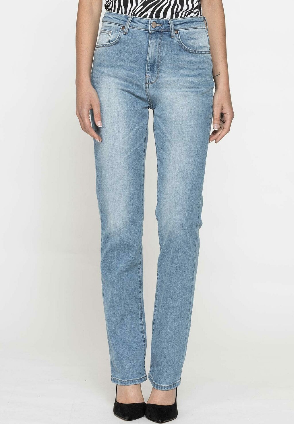 

Джинсы прямого кроя Carrera Jeans